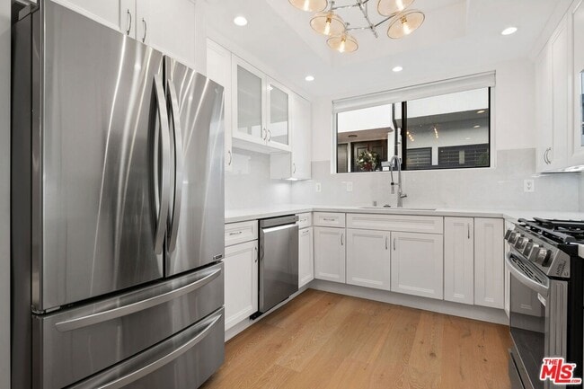 Photo - The Hamptons