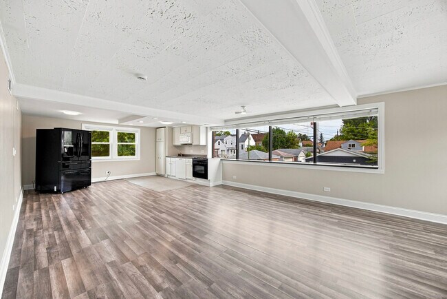 Photo - 4904 W Gunnison St