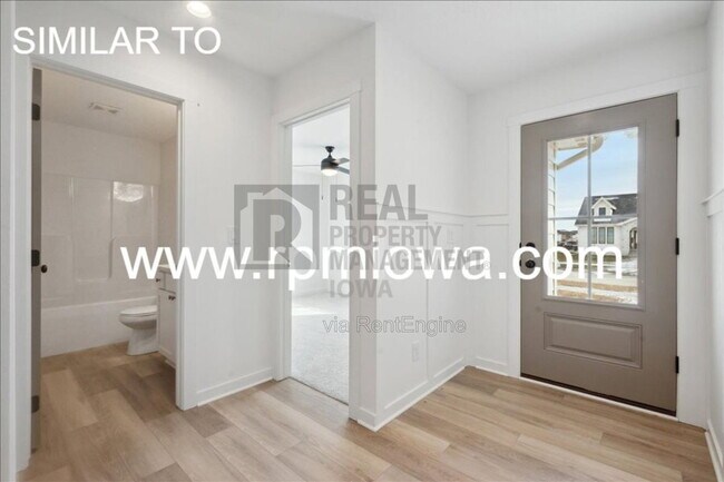 4616 NW 17th St