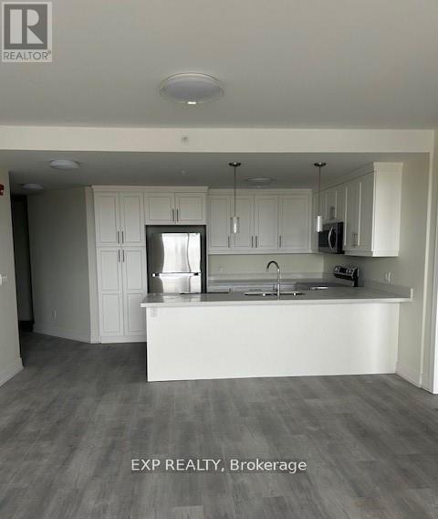 Photo - 301 - 300B FOURTH AVENUE Unit 301