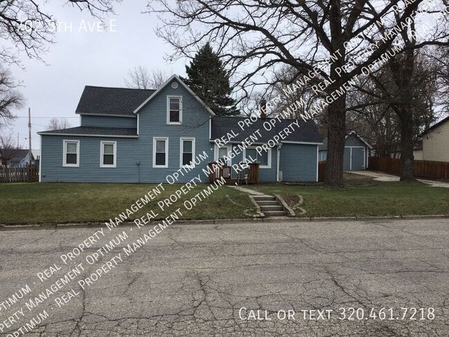 Photo - 702 5th Ave E House