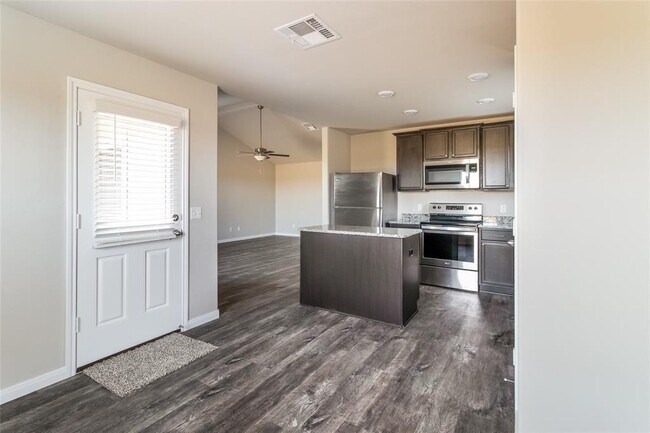 Photo - 1008 NW 6th St