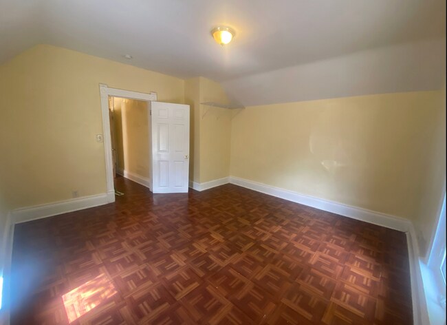Photo - 2117 N Ilion Ave