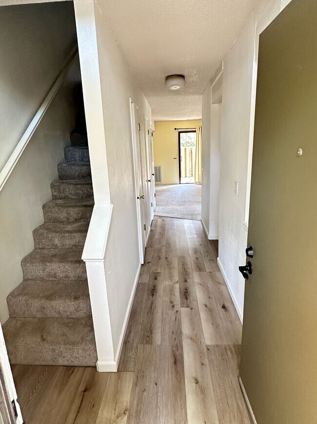 Photo - 13057 Lincoln Way Unit A