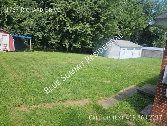 Photo - 1767 Richard Dr