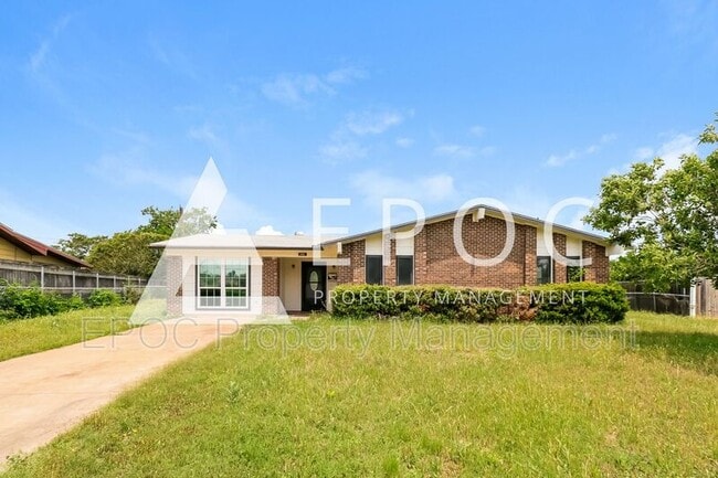 Photo - 1101 Swope Dr Casa