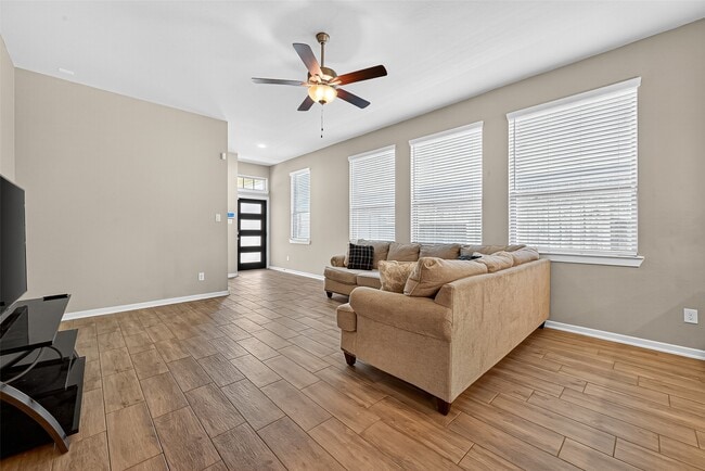 Photo - 31130 Cardrona Peak Pl
