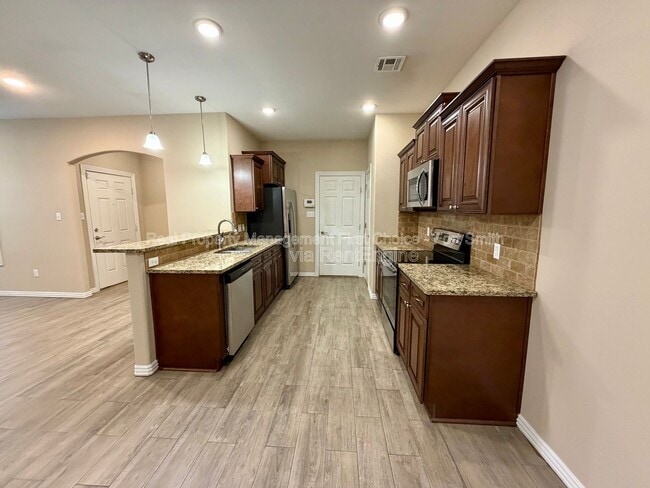 Photo - 9720 Haven Blvd