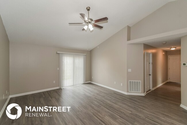 Photo - 1868 Sheraton Lakes Cir