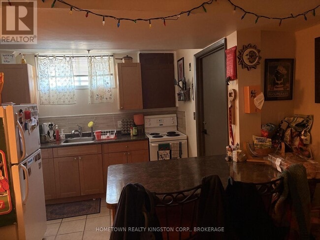 Photo - 580 Gavin Ct