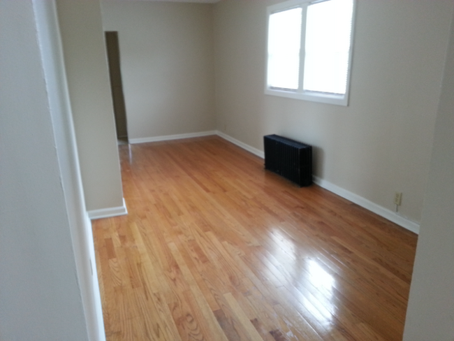 Photo - 2529 N Austin Ave Apartment Unit 2