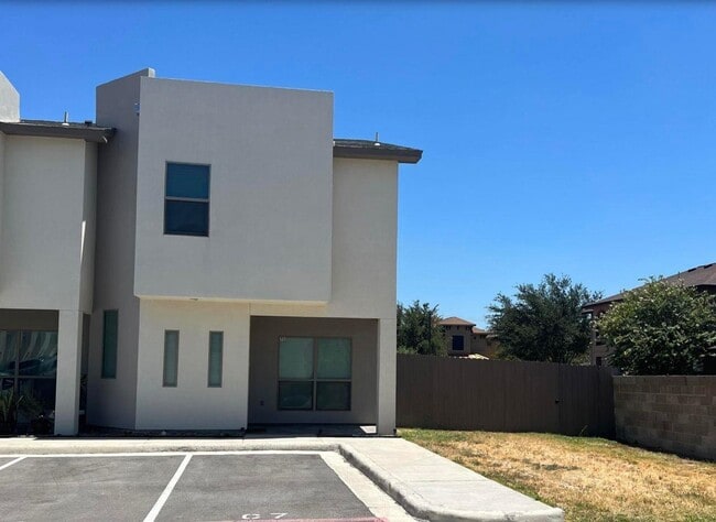 Building Photo - 4101 Blue Quail Rd Unit C7 Rental