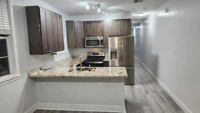 Building Photo - 2109 Rousseau St Rental