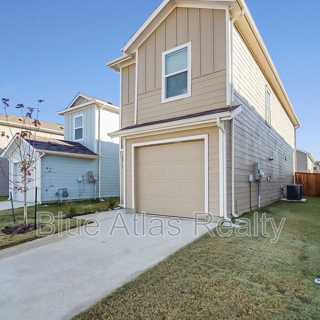 Photo - 4216 Haflinger Rd