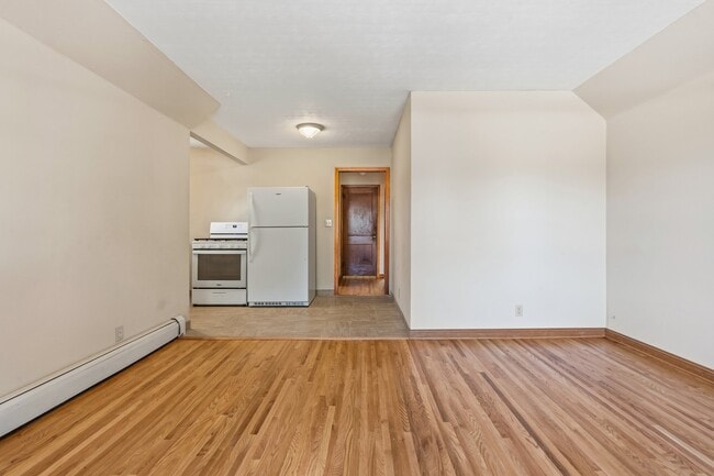 Photo - 794 Randolph Ave Unidad 2