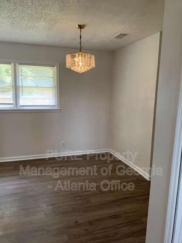Photo - 314 Sterling St