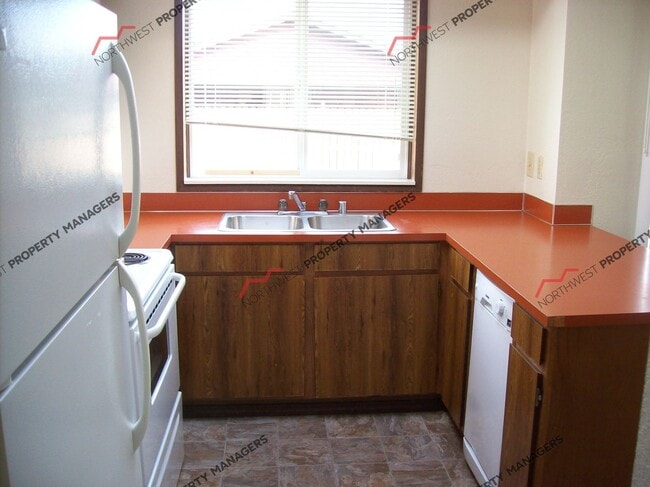 Photo - r1 Unit 1308-2