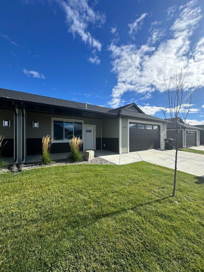 Building Photo - 3 bedroom in Billings MT 59106