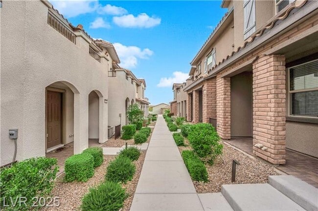 Photo - GORGEOUS FURNISHED TOWNHOME IN SUMMERLIN!!!