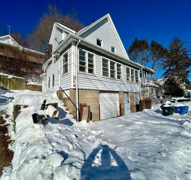 Building Photo - 314 Norwich Ave