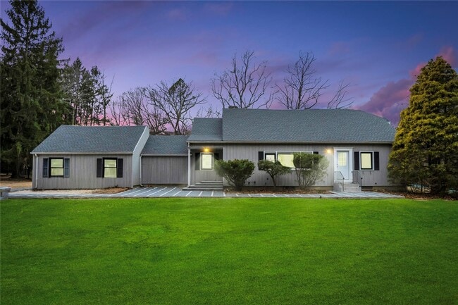 Photo - 503 Bayville Rd House
