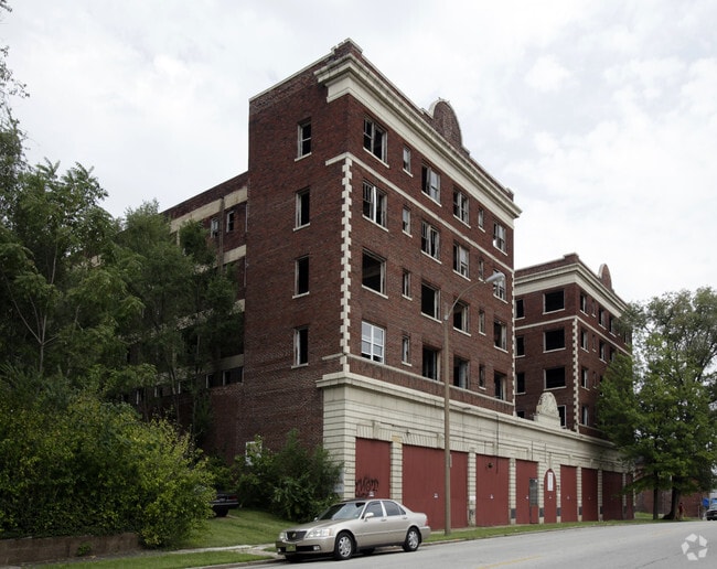 Primary Photo - Freedom Place