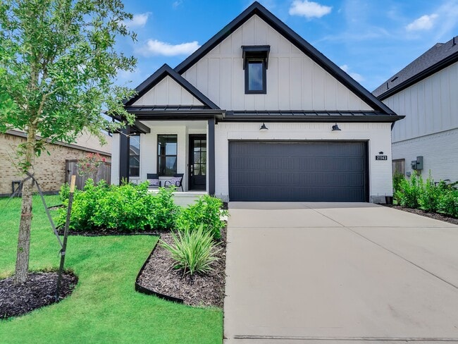 Building Photo - 21143 Austin Chalk Dr