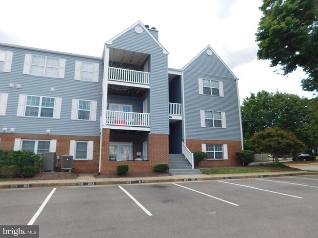 Building Photo - 102 Piccadilly Ln Unit 65 Rental