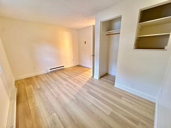 Photo - 20 Old Orchard Rd Unit 10