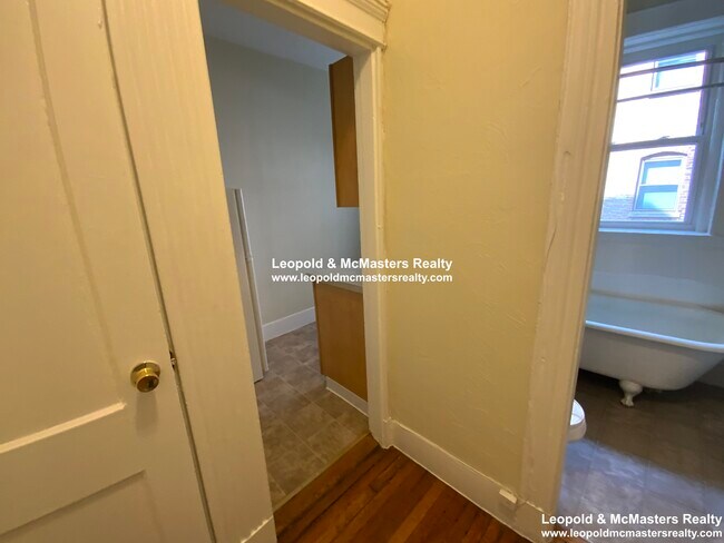 Photo - 12 Royce Rd Unit 12