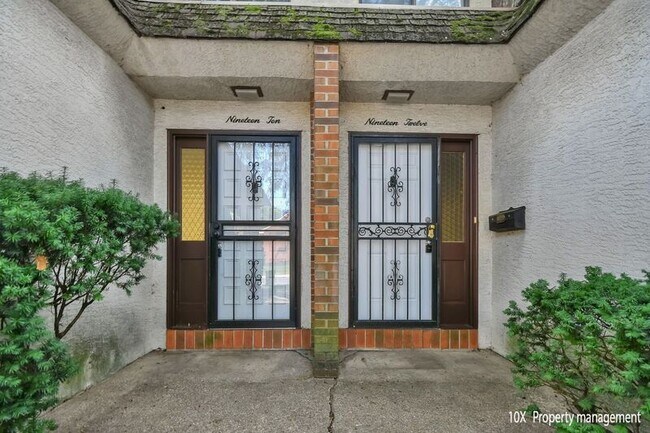 Photo - 1910 Bairsford Dr