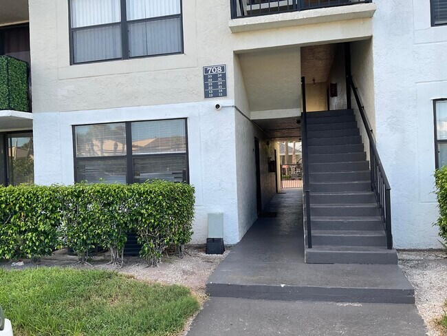 Photo - 708 Executive Center Dr Unit 12