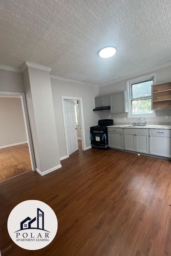 Building Photo - 72 E 26th St Rental