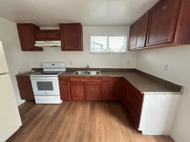 Photo - 6739 N 63rd Ave