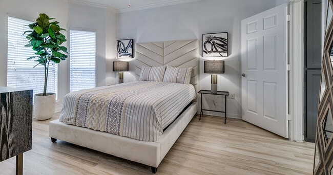 NEO Midtown Apartments