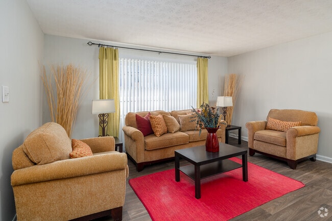 2BR, 2BA - 1,104SF - Classic - Living Room