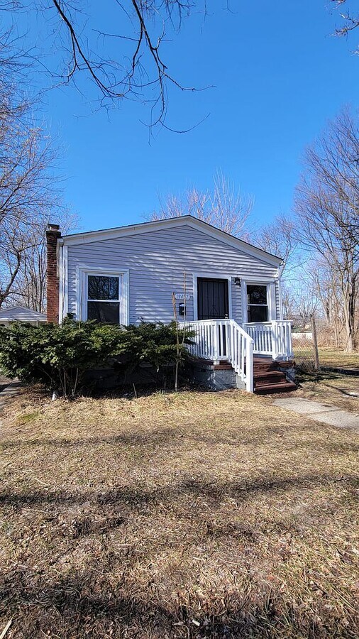 Photo - 19457 Evergreen Rd