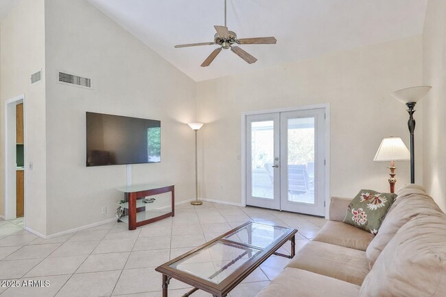 Photo - 14518 W Heritage Dr