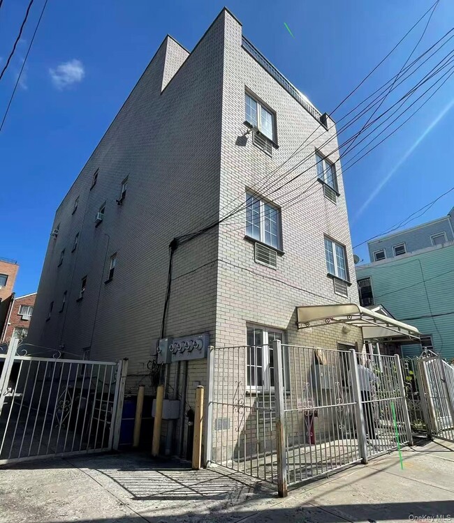 Photo - 41-59-59 70th St Unit 1A