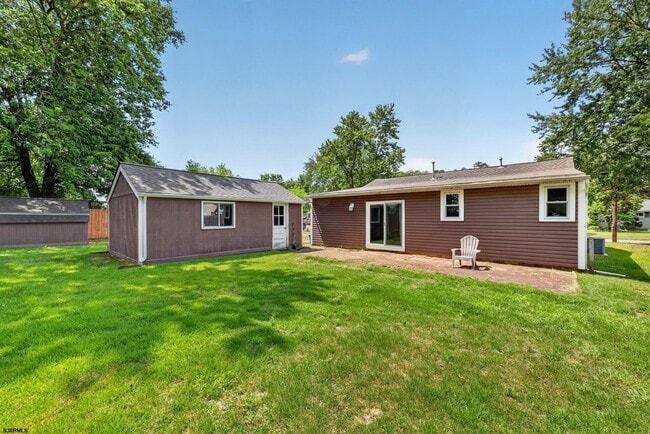 33 Stagecoach Rd