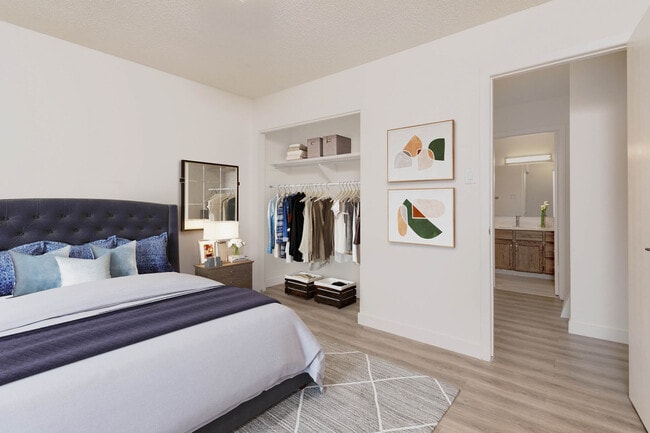 Photo - Greenbriar Apartments