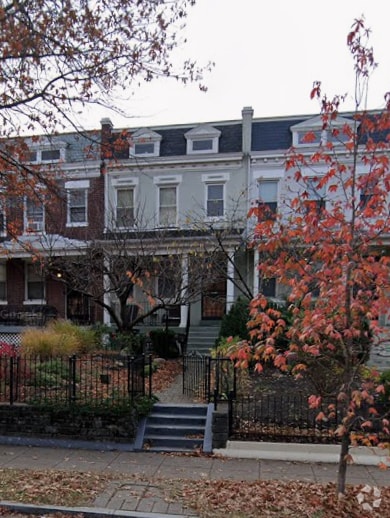 Building Photo - 723 K St NE Rental