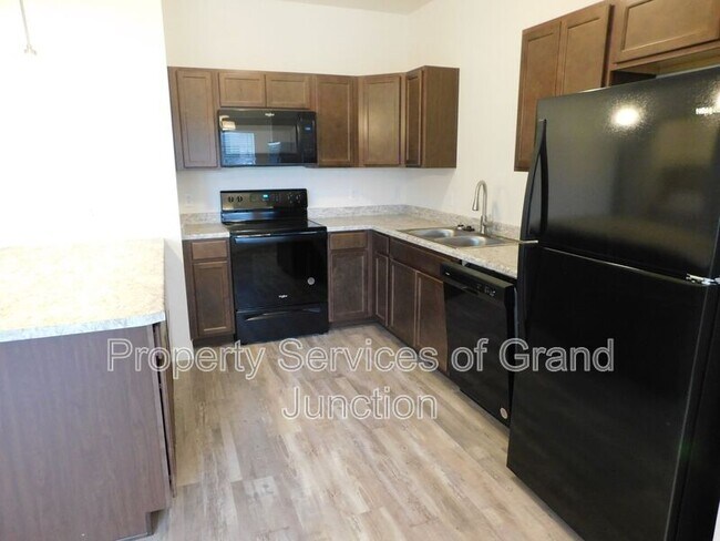 658 Brookwillow Dr Unidad 9