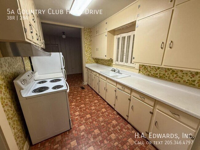 Photo - 5a Country Club Hills Dr