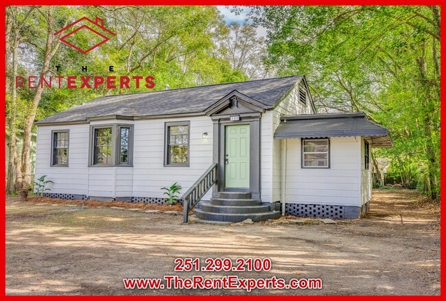 Photo - 561 Tuttle Ave