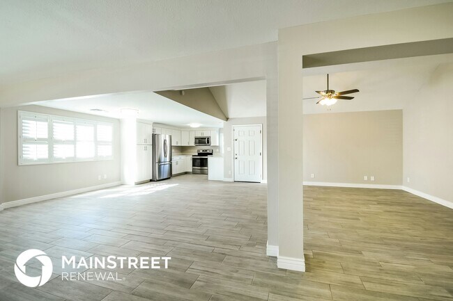 Photo - 15816 N 25th Ave