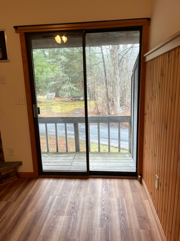 Photo - 246 Cottage Ln