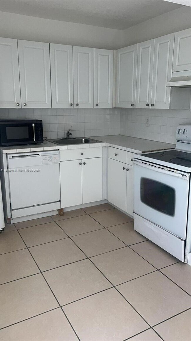 Photo - 4820 NW 9th Dr Condo Unit 4820