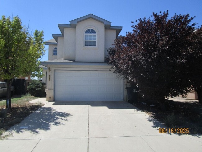 Building Photo - NW 3BR 2 1/2B 1605SF Rental