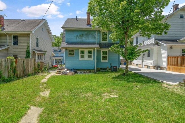 Photo - 3 Bedroom Home For Rent